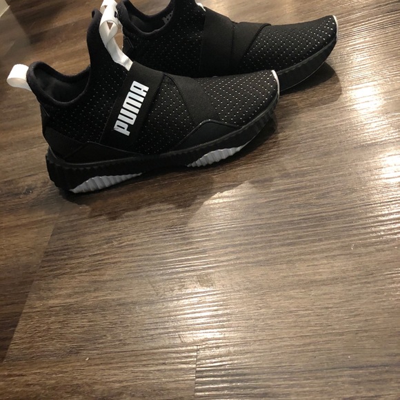 Puma - Picture 2 of 8